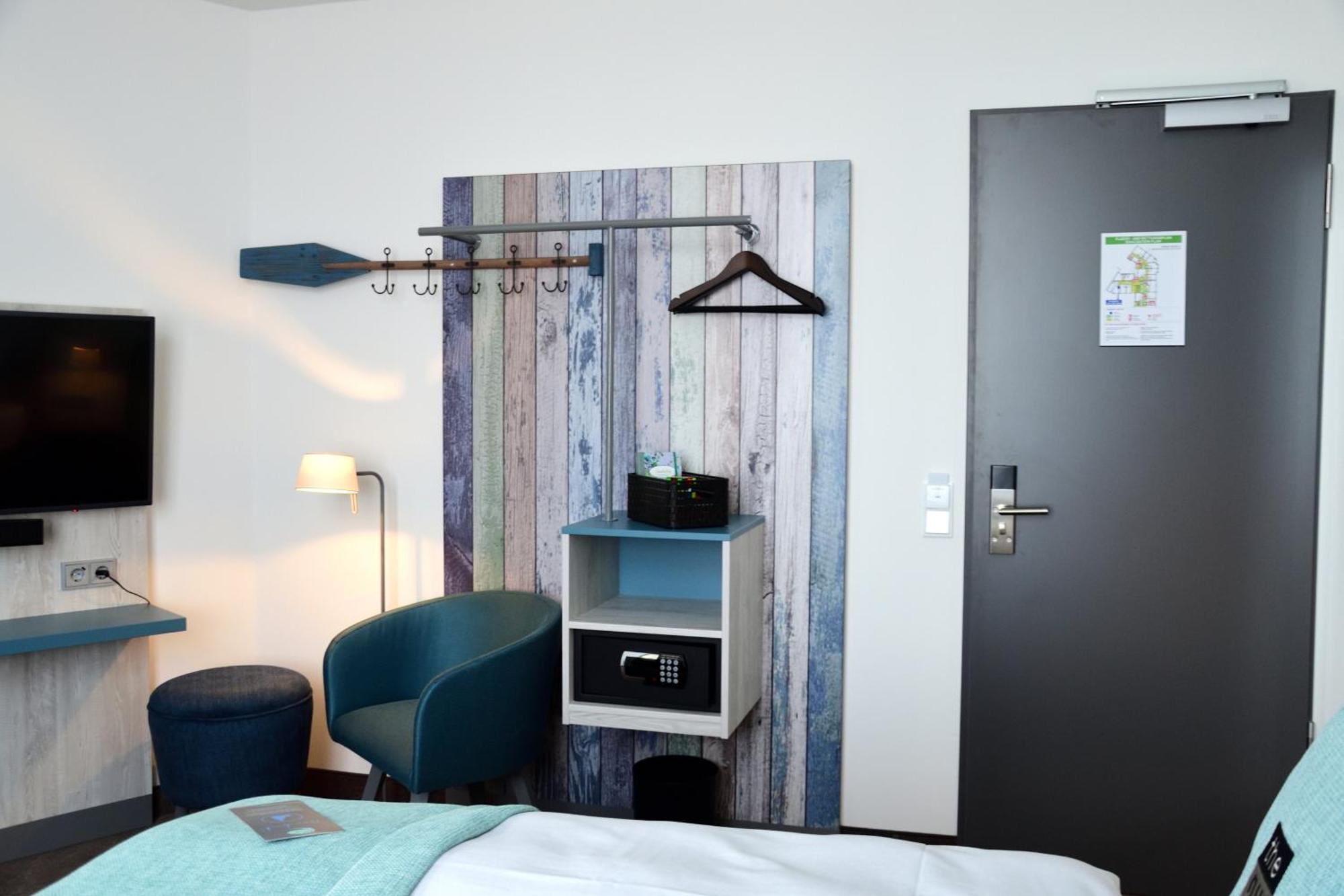 Holiday Inn - The Niu, Rig Luebeck By Ihg Екстер'єр фото